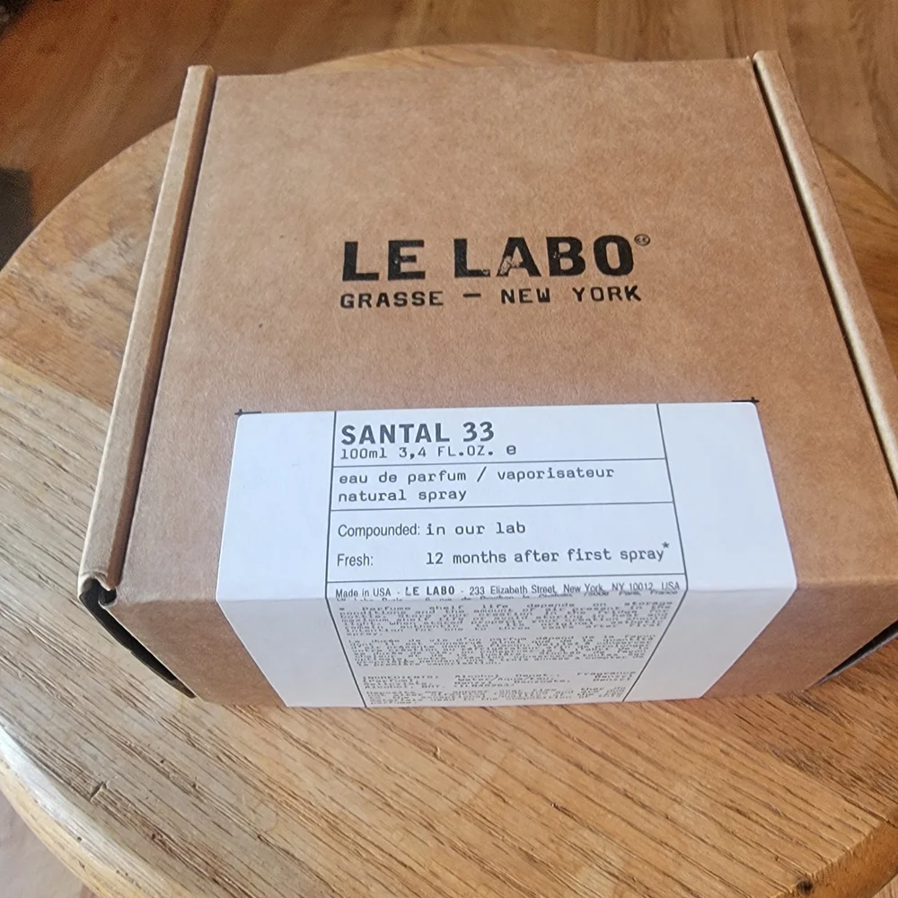Le Labo Santal 33 Eau de Parfum - Clear Bottle with Box - Picture 13 of 16